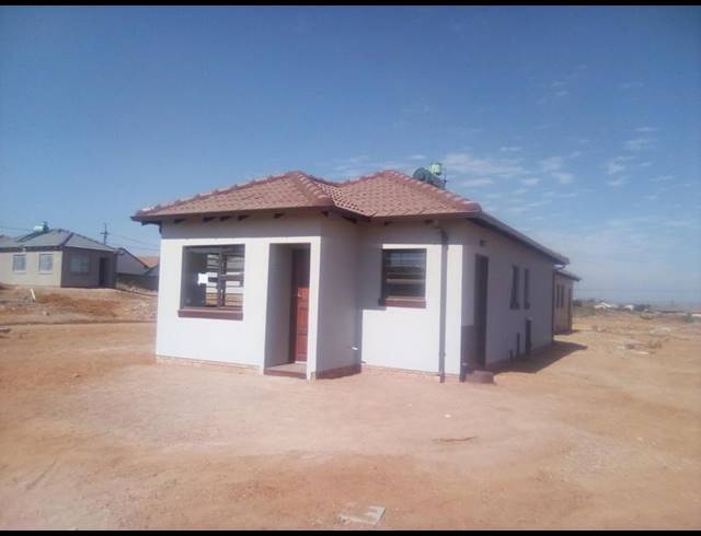 31 BEDROOM HOUSE FOR SALE IN SOSHANGUVE VV